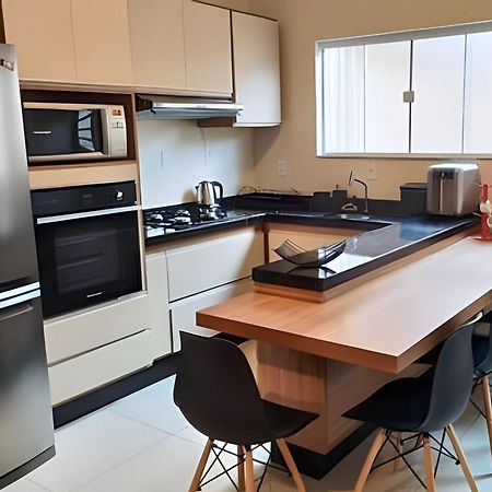 דירות אפרסידה Casa Reformada, 2 Qts, Prox. Ao Santuario Nacional מראה חיצוני תמונה